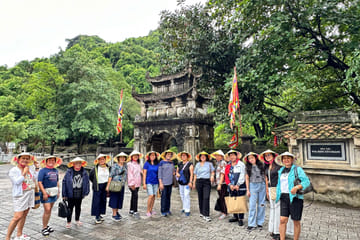 Quang Phu Cau Incense Village and Tam Coc Day Tour