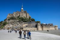Mont Saint-Michel and Calvados Tasting Private Tour from Paris 3