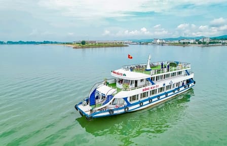 Dragon King Cruise Luxury Day Tour in Halong from Hanoi Transfer