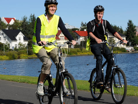 Reykjavik Highlights Group Bike Tour, photo 5