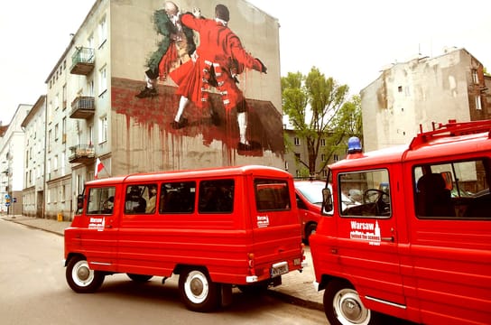 Warsaw Behind the Scenes Small Group Tour by Retro Minibus