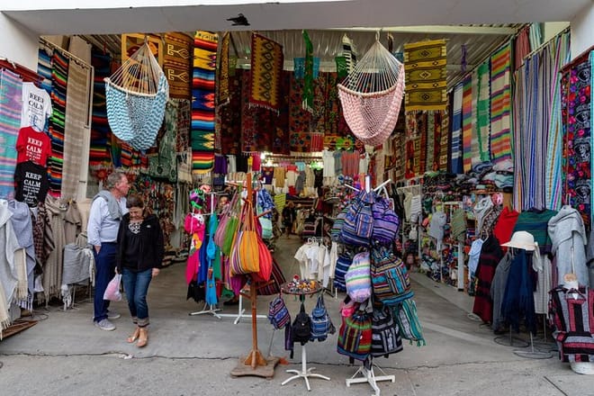 Cabo Art Walk & City Tour – Culture, History & Local Flavors 6