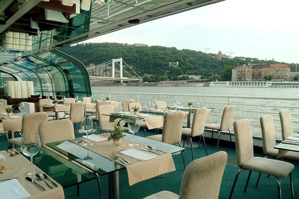 Budapest City Tour with Daytime Danube Cruise