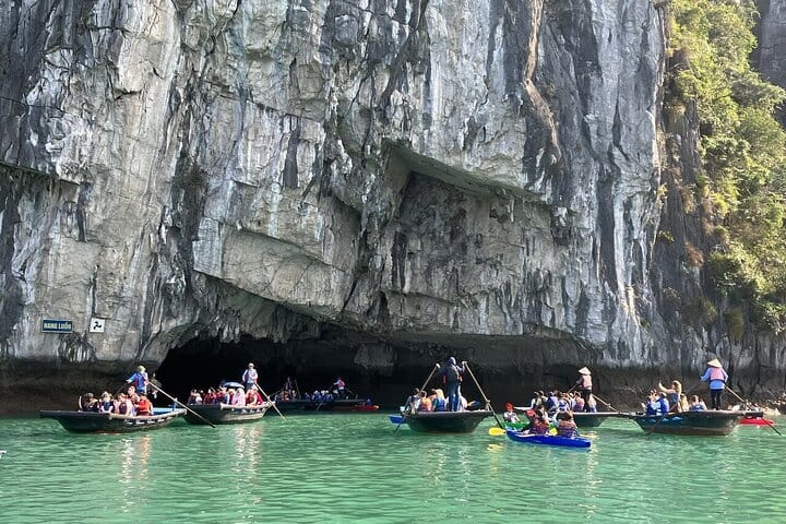 Halong Bay Day Cruise from Hanoi: Sonata Cruise & Scenic View