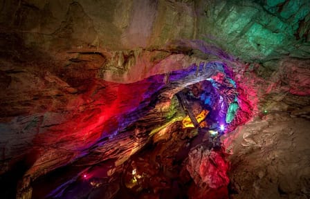 Day Tour from Visakhapatnam to Borra Caves and Thotlakonda