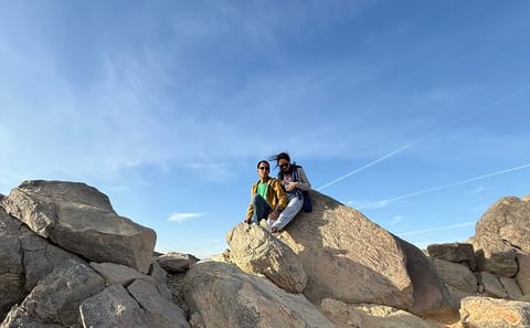 Hurghada Desert Safari: Jeep, Camel Ride, Dinner & Show