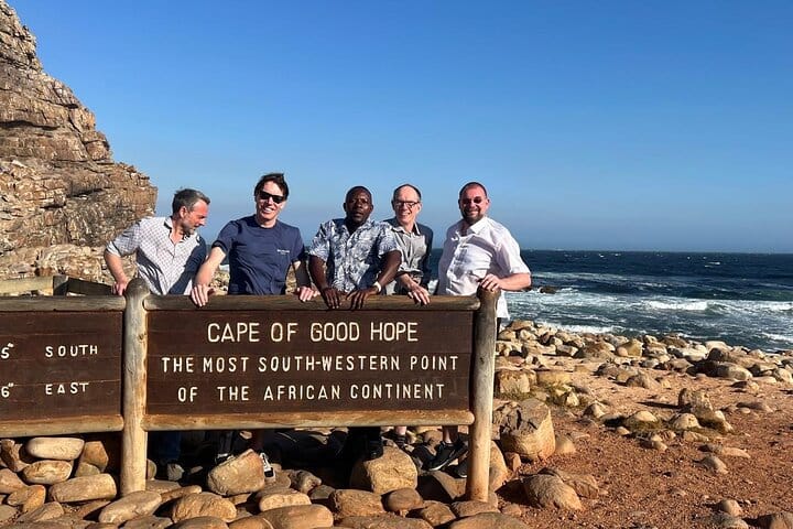 Full-Day Cape of Good Hope and Table Mountain with Penguins Tour