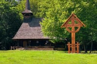 Private Round Trip from Bucharest to Brașov with Chauffeur 8