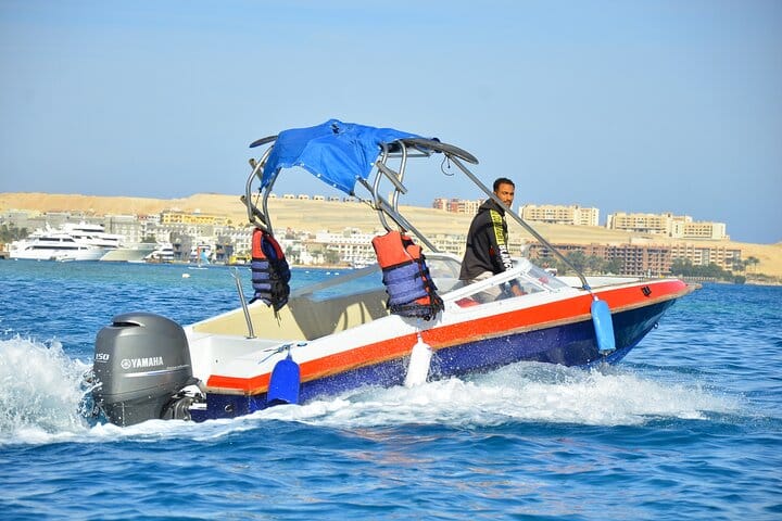 Private Speed Boat to Hula Hula Island trip 4 hours - Hurghada