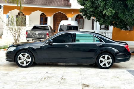 Zanzibar VIP Transfer in Mercedes-Benz