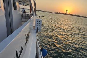 Red Sea Sunset Sailing Tour in Jeddah, Saudi Arabia