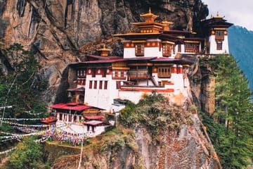 9-Day Cultural Tour of Bhutan and Nepal: Thimphu, Paro, Punakha