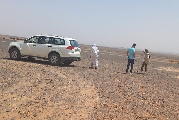 Merzouga Desert Sunrise Walking Trip From Erfoud With Local Guide