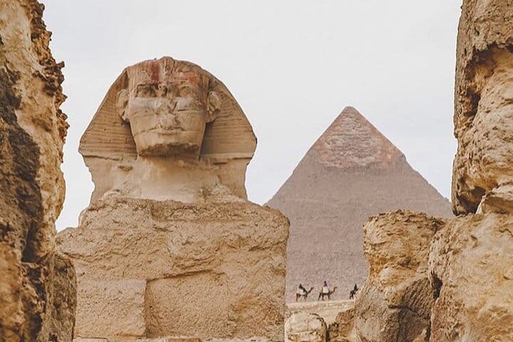 Private Tour to Pyramids ,Sphinx & Egyptian Museum from Hurghada
