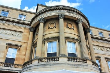 Royal Palaces and Heritage Tour in London