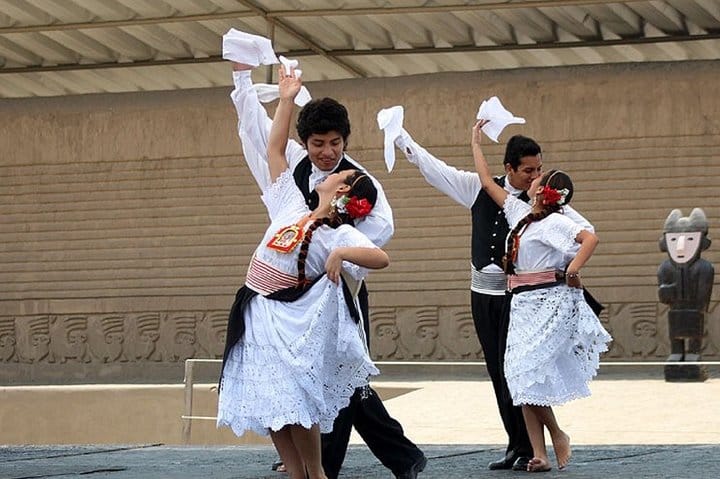 Peruvian Paso Horse & Marinera with lunch in Trujillo 5