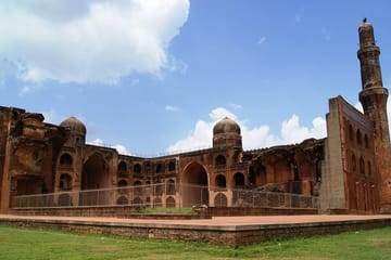 The Best of Bidar: A Private Day Tour from Hyderabad