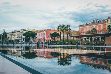 Private 2-Hour Walking Tour of Nice's Dark History