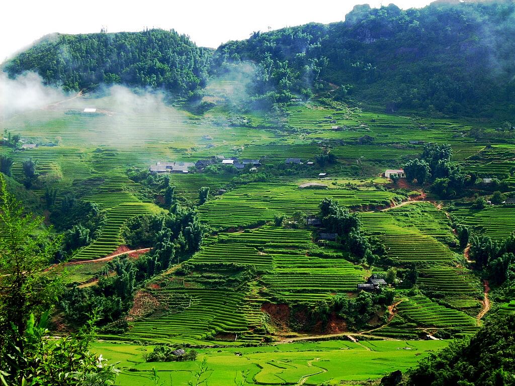 Discover Mai Chau: Scenic Cycling Tour & Authentic Thai Cuisine