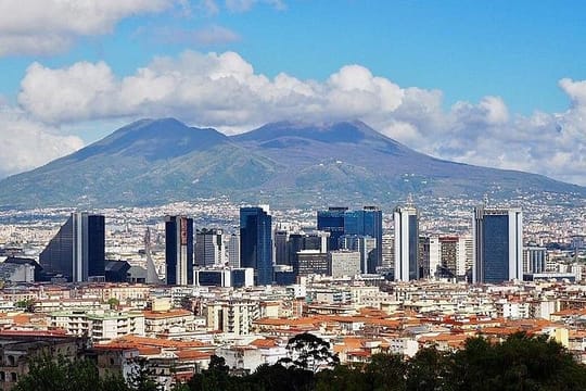 Private Transfer from Rome to Naples/ Sorrento or Vice Versa