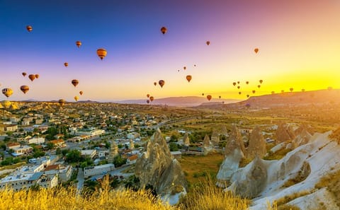 Hot Air Balloon Ride and Cappadocia Highlights Tour