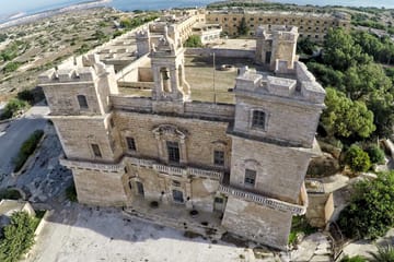 Mistra Valley and Selmun Nature Hiking Tour in Mellieha