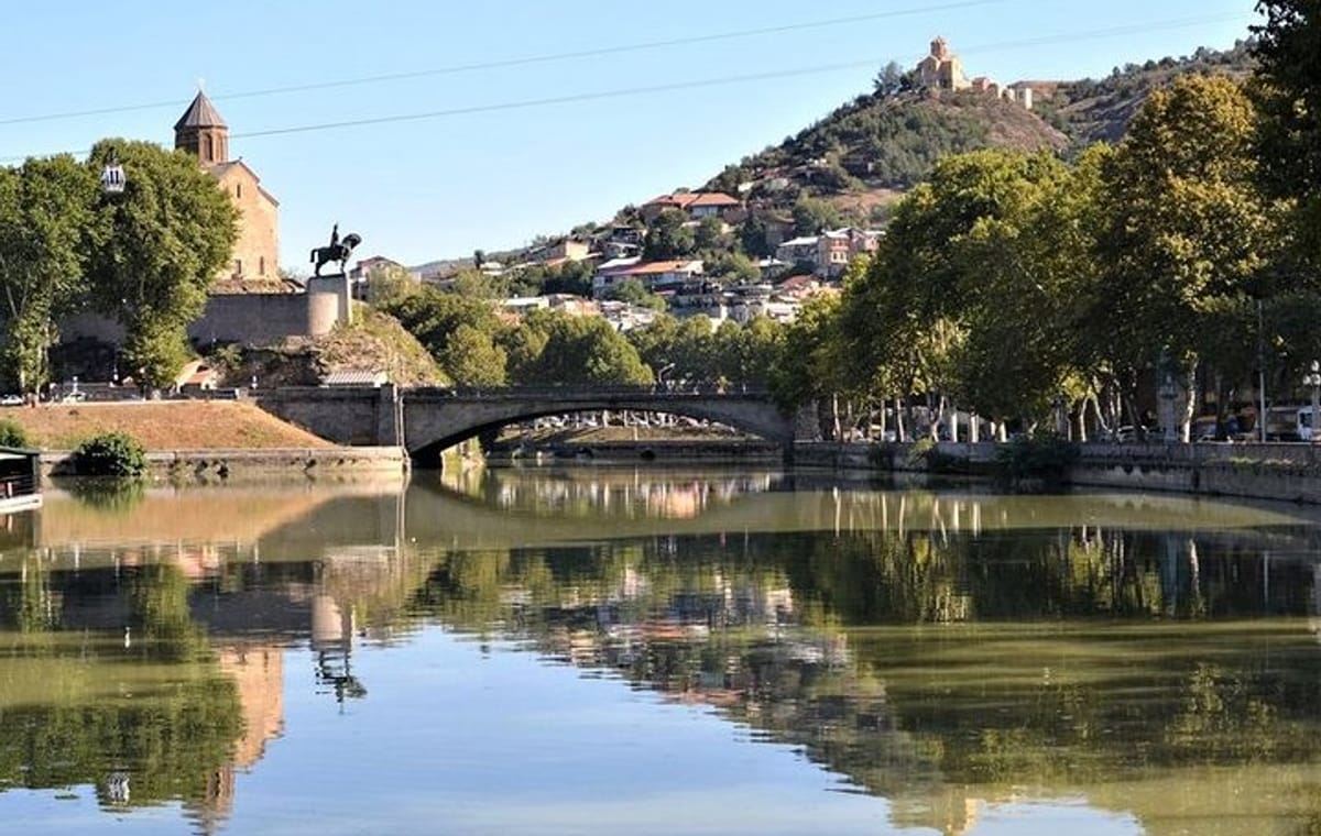 5 days and 4 nights. Hotel and group tours “Everything about Georgia.