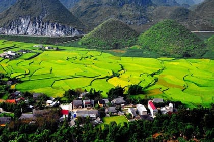 From Hanoi: 4 Days 3 Nights Ha Giang Loop Tour