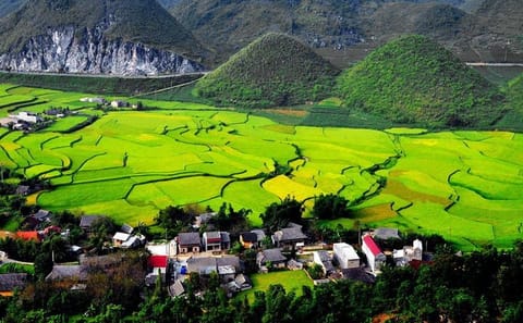 4-Day Ha Giang Loop Adventure Tour from Hanoi
