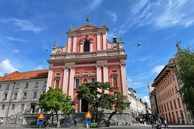 Ljubljana and Lake Bled from Zagreb with Small Group Option 7