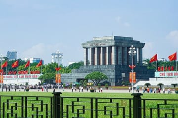 Hanoi City Tour with Pickup, Lunch, and Key Attractions