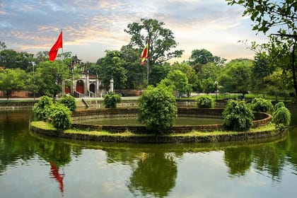 Hanoi Outskirts And Co Loa Countryside Half Day Tour by Vespa
