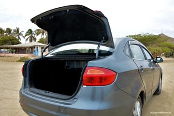 Private Airport Transfer from Tumbes to Mancora or Zorritos