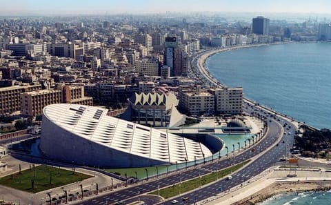 Private 2-Day Tour of Cairo and Alexandria Highlights