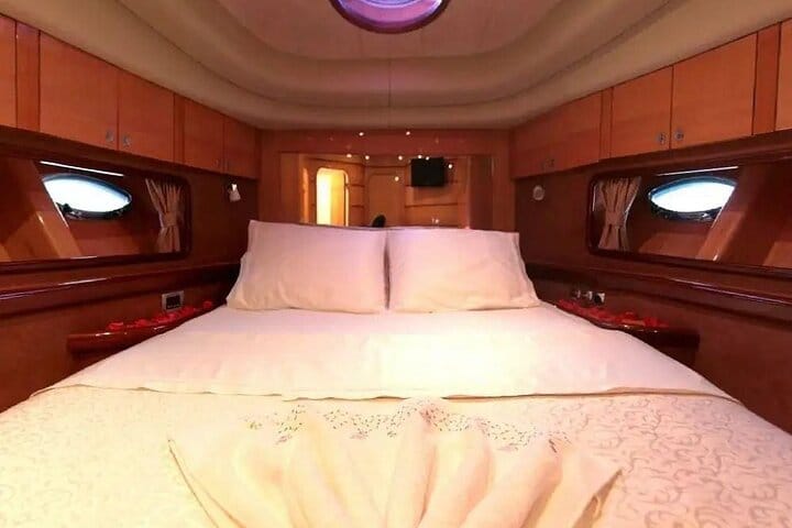 All-Inclusive Private Luxury Yacht Tour in Alanya.