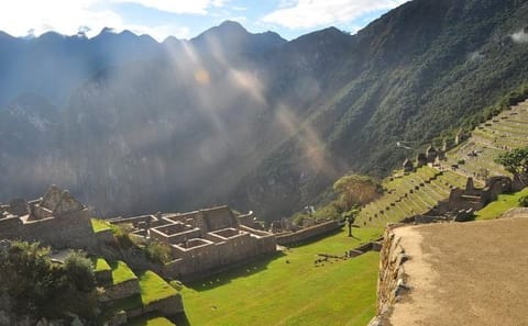 8-Day Choquequirao Trek to Machu Picchu