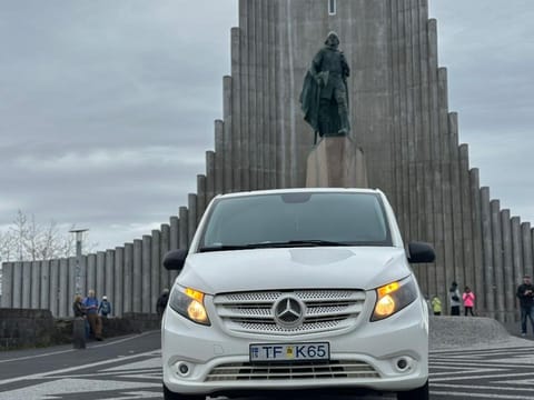 Private Airport Transfer: KEF → Reykjavik Cruise Port , photo 3