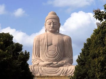 Bodhgaya and Gaya Pilgrimage Day Tour in India