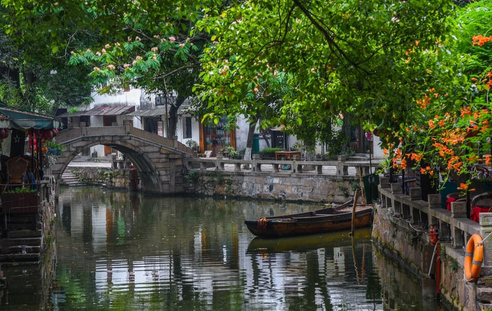 Private Day Tour from Shanghai to Suzhou and Tongli Water Town