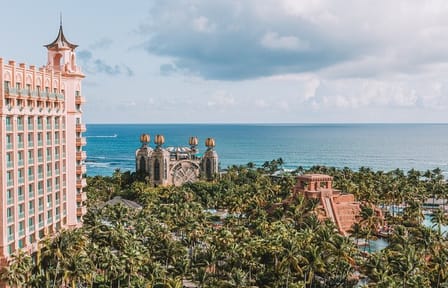 Professional Photo Shoot Tour in Nassau, Bahamas