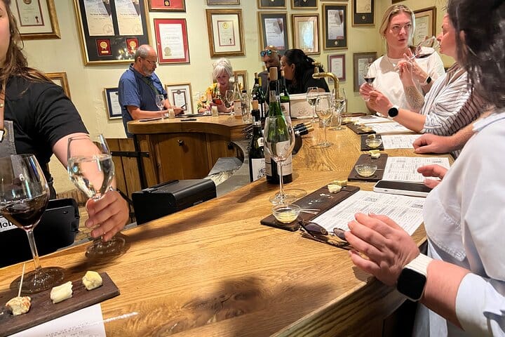 Cape Winelands Private Tour to Stellenbosch and Franschhoek