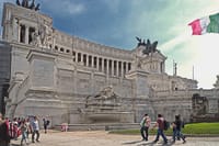 Walking Tour of Vicus Caprarius and the Fountains of Rome 4