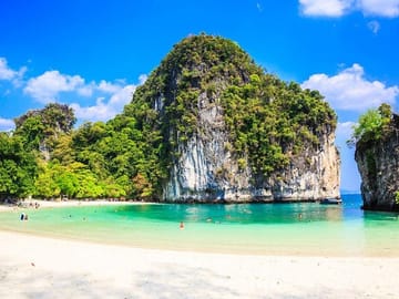 Krabi Hong Islands Day Trip by Speedboat with Lunch