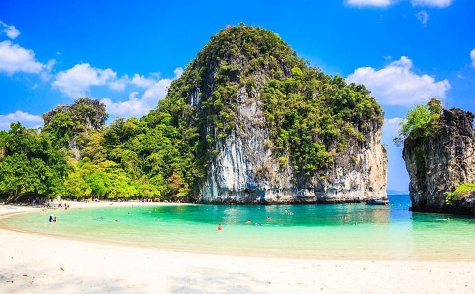 Krabi Hong Islands Day Trip by Speedboat with Lunch