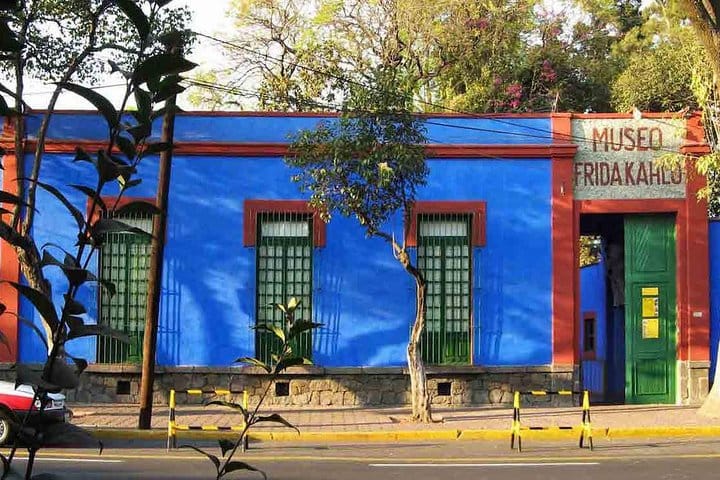 Private Tour: Xochimilco, Coyoacan and Frida Kahlo Museum