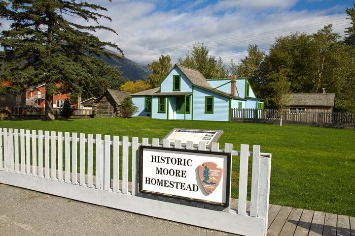 Skagway Downtown Walking Private Tour Experience 6