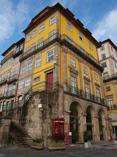 Porto Masterclass: Old Town Walking Tour with Medium Charcuterie & Drink 3