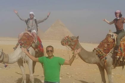 Sunset or Sunrise Tour: Pyramids of Giza by Horse or Camel