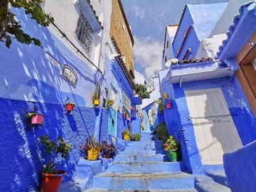 Day Trip to Chefchaouen from Rabat with Comfortable Transport