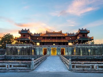 Hue city -private full day guided tour with 5 must see place